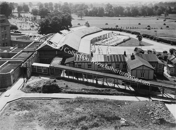 BOYS BUILDING IN HOSPITAL